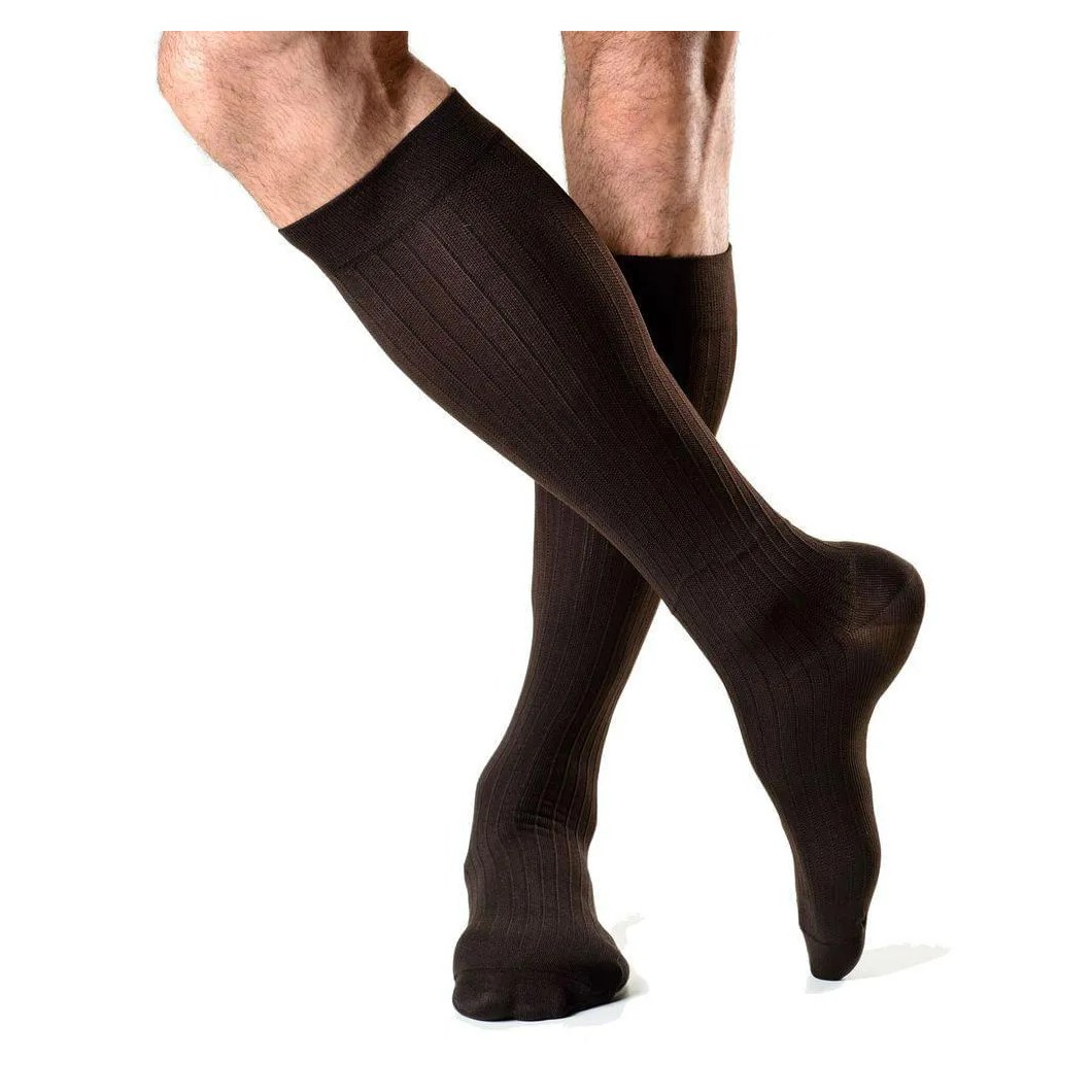 MEIA SIGVARIS ACTITUD 3/4 192B MASCULINA 20-30 MMHG MARROM M