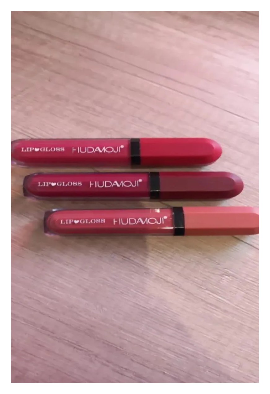 Lip Gloss Hudavioji Kit com 03 Cores